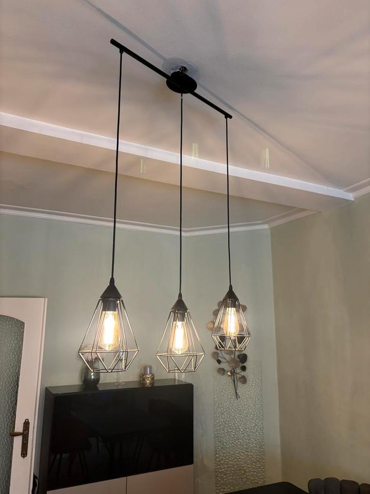 Ophanging in goede staat, Huis en Inrichting, Lampen | Kroonluchters, Zo goed als nieuw, Glas, Metaal, Ophalen
