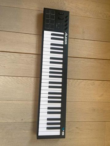 Keyboard - ALESIS V49, Enlèvement, Comme neuf