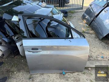 Peugeot 208 II rechter voordeur beschikbaar voor biedingen