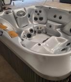 Jacuzzi j385 Amerikaanse AA-klasse Whirlpool (energysaver), Tuin en Terras, Ophalen of Verzenden, Gebruikt, Afdekzeil, Vast
