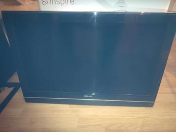 2 televisietoestellen  beschikbaar voor biedingen