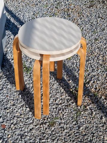 2 ikea krukjes Frosta beschikbaar voor biedingen