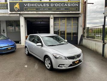 Kia Ceed/Cee'd 1.6i EX ISG EcoDynamics!!! AANBIEDING VAN DE  beschikbaar voor biedingen