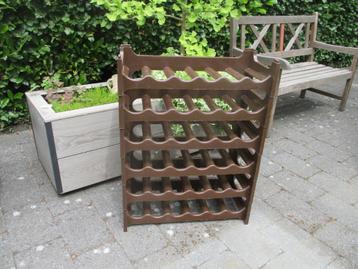 Kunststof (wijn ) flessen rek beschikbaar voor biedingen