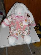 Wit konijn pluche roze kleding, Kinderen en Baby's, Konijn, Zo goed als nieuw, Ophalen