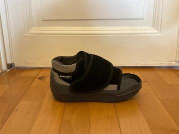 Chaussure post opératoire Donjoy Podalux II taille L, Divers, Orthèses, Enlèvement