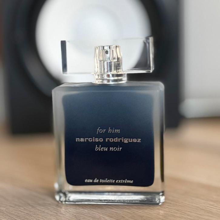 Narciso Rodriguez For Him Bleu Noir – EDT Extrême 100mL, Handtassen en Accessoires, Uiterlijk | Parfum, Zo goed als nieuw, Ophalen of Verzenden