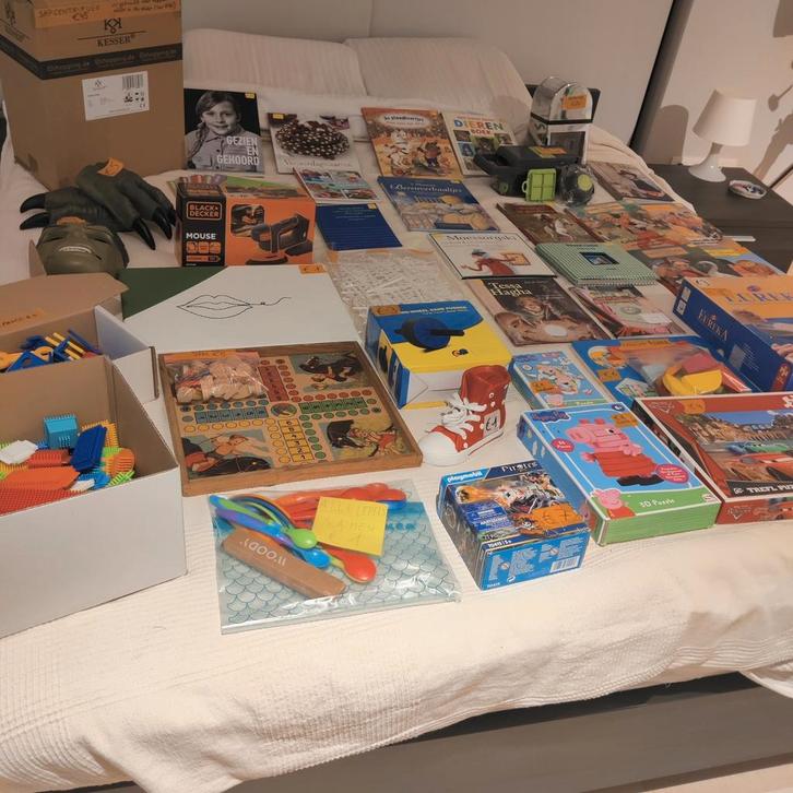 Speelgoed, keukengerief en boeken, Diversen, Rommelmarktspullen, Ophalen