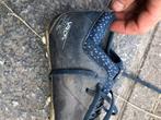Voetbalschoenen, Ophalen, Gebruikt