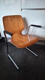 Vintage 6 buisframe stoelen met houten zitting en armleuning, Huis en Inrichting, Stoelen, Ophalen, Gebruikt