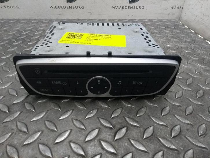 RENAULT MEGANE [RADIO] 2011, Auto-onderdelen, Overige Auto-onderdelen, Gebruikt, ARN erkend, Stiba lid, Erkend duurzaam, Ophalen of Verzenden