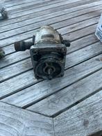 Pompen plus handgreep voor houtsplijter, Ophalen