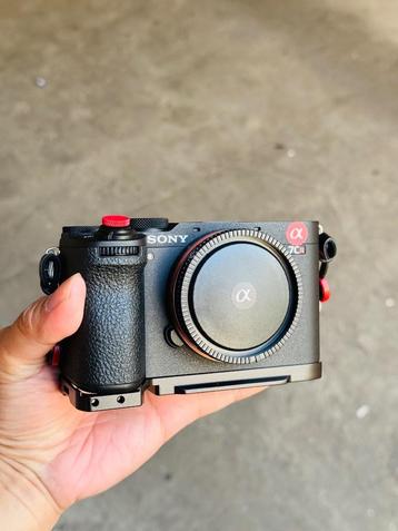 Sony a7c R (Black) (Reserved until 8/6) beschikbaar voor biedingen
