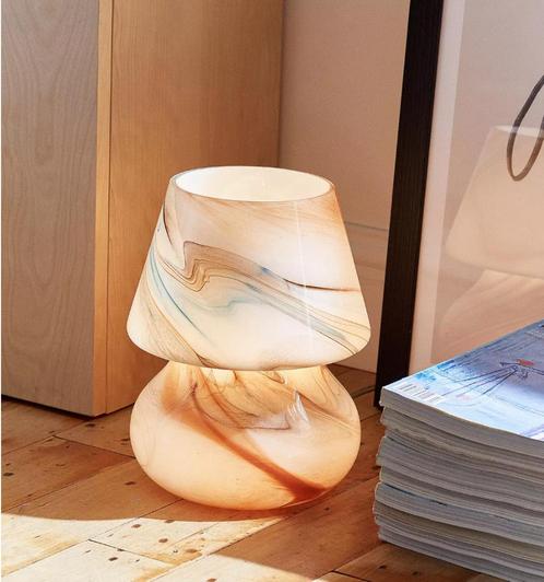 Design lamp│Urban Outfitters ‘Ansel’ marbled glas│€ 20, Huis en Inrichting, Lampen | Tafellampen, Zo goed als nieuw, Minder dan 50 cm