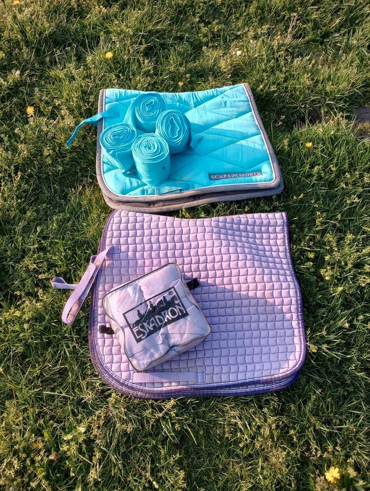 Verschillende zadeldoeken/sjabrak, Dieren en Toebehoren, Paarden en Pony's | Dekens en Dekjes, Gebruikt, Dekje, Ophalen of Verzenden