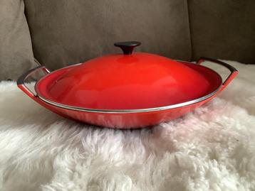 Le Creuset Wok, deksel in kersenrood met rooster, 36 cm beschikbaar voor biedingen