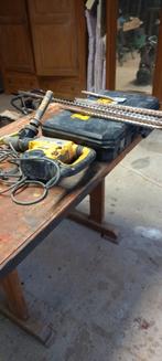 Marteau burineur  foreuse dewalt d25602, Enlèvement, Comme neuf