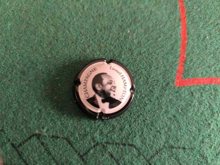 Prachtige capsule Paul Goerg ( Hampton Lionel), Verzamelen, Overige Verzamelen, Zo goed als nieuw, Ophalen of Verzenden