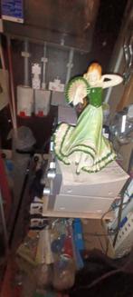 Art deco porselein beeld, Antiek en Kunst, Antiek | Porselein, Ophalen