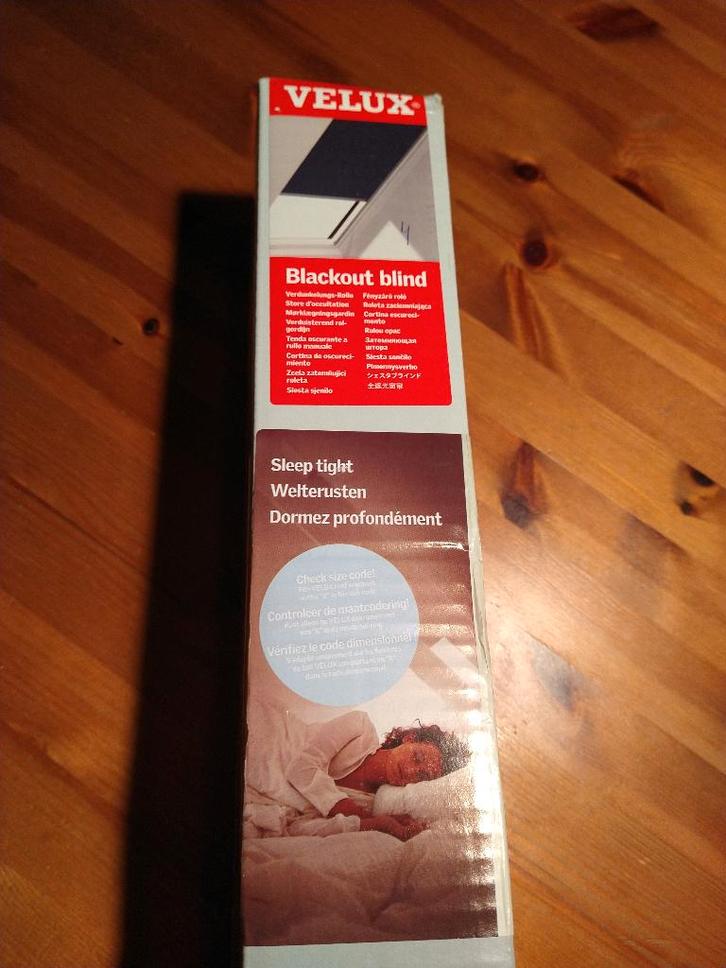 Velux rolgordijn verduisterend voor MK04, Bricolage & Construction, Vitres, Châssis & Fenêtres, Neuf, Autres types, 80 à 120 cm