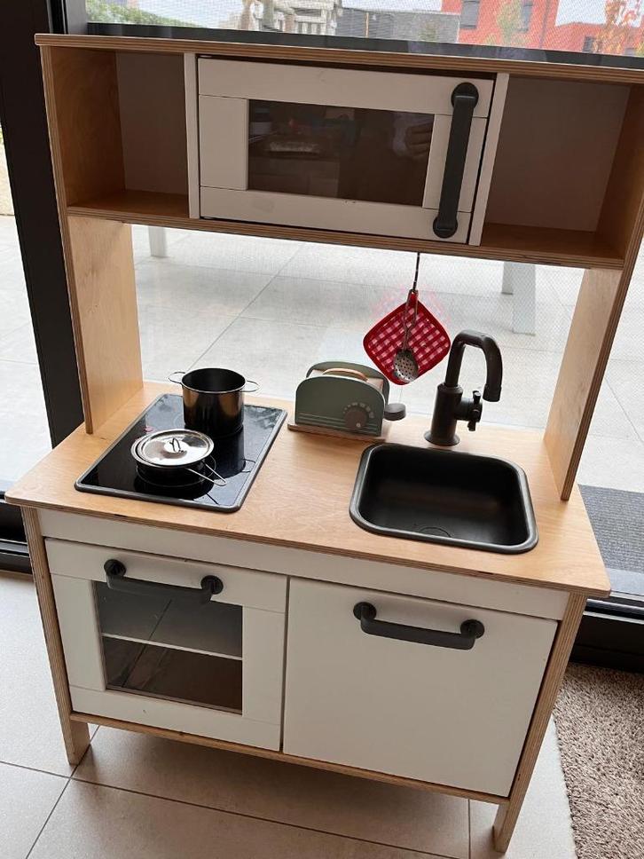 Keukentje IKEA met véél benodigdheden in heel goede staat!, Kinderen en Baby's, Speelgoed | Speelkeukens, Gebruikt, Speelkeuken