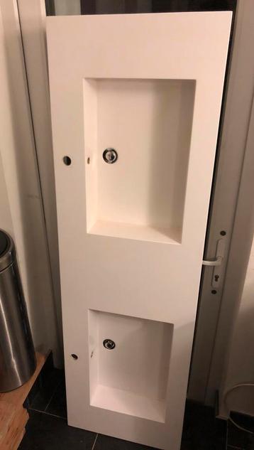 Dubbele lavabo beschikbaar voor biedingen