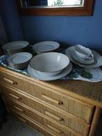 Vaisselle vintage, 6 pièces + bols, bol et saucisson, Antiquités & Art, Enlèvement