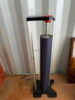 Vintage rolhouder inpakpapier, Ophalen