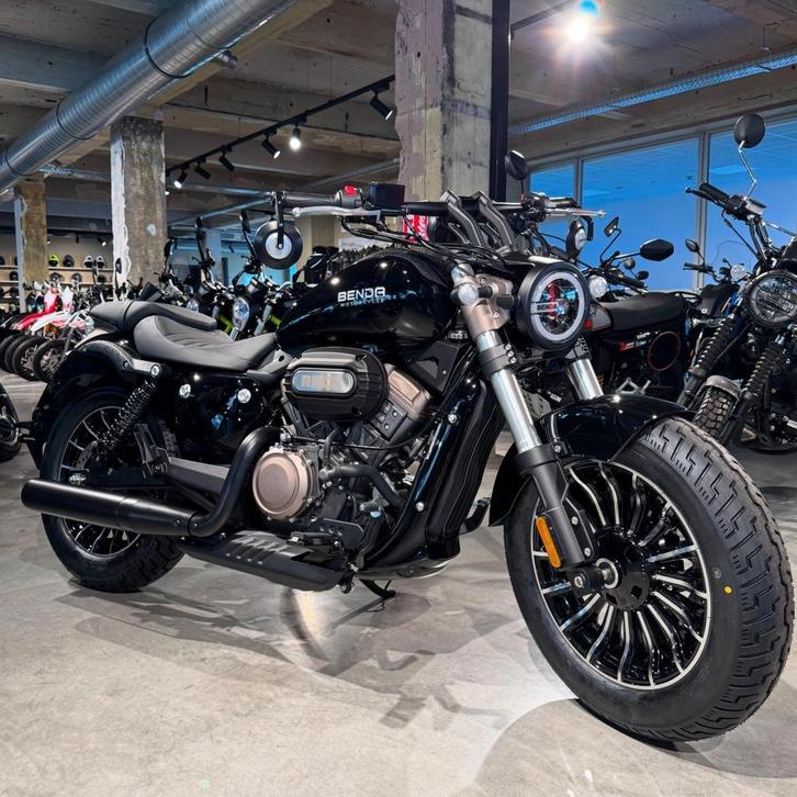 Benda Rock 125cc *Nieuw*, Motoren, Motoren | Overige merken, Bedrijf, Chopper, 11 kW of minder, 2 cilinders, Minimaal motorrijbewijs A1