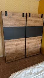 Kleerkast, Ophalen, Gebruikt, Met hangruimte, 200 cm of meer