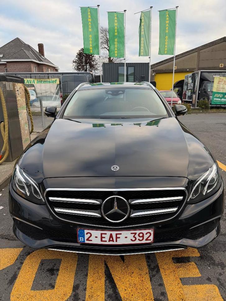 Top E300de break! Hybride-diesel 44gr CO2!, Autos, Mercedes-Benz, Particulier, Classe E, Caméra 360°, ABS, Caméra de recul, Régulateur de distance