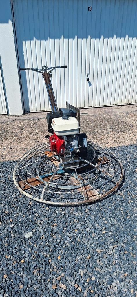Betonhelikopter - Beton Poliermachine - Vlindermachine HONDA, Doe-het-zelf en Bouw, Gereedschap | Overige machines, Zo goed als nieuw