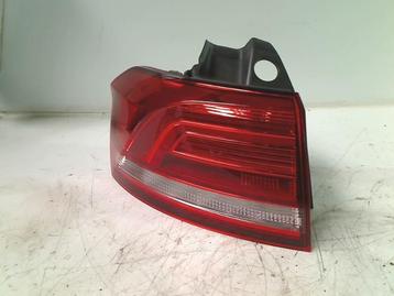 ACHTERLICHT LINKS Volkswagen Passat (3G2) (3G9945095D) beschikbaar voor biedingen
