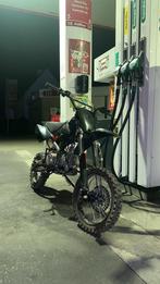 pitbike 140cc (moet onderhoud beurtje krijgen), Fietsen en Brommers, Ophalen, Gebruikt, 140 cc, Overige merken