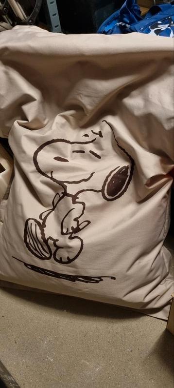 Zitzak Snoopy  beschikbaar voor biedingen
