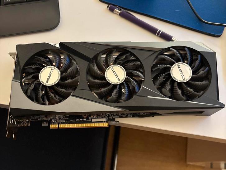 Gigabyte RX 7600 Gaming OC 8GB – als nieuw, Computers en Software, Videokaarten, Zo goed als nieuw, AMD, PCI-Express 4.0, GDDR6