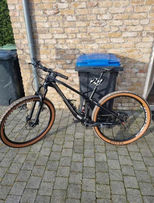 Megamo full suspension mtb carbon, Fietsen en Brommers, Fietsen | Mountainbikes en ATB, Zo goed als nieuw, Heren, Overige merken