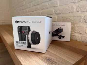 DJI Focus Pro Hand Unit + Monitor Holder beschikbaar voor biedingen