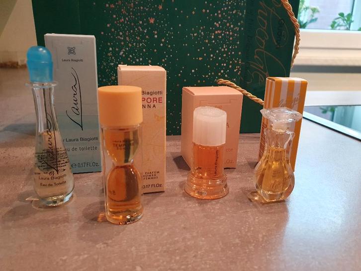 Miniatuur parfum flesjes, Collections, Collections Autre, Neuf, Enlèvement