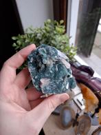 Chalcedoon met apofyliet & stilbiet, Verzamelen, Mineralen en Fossielen, Verzenden, Mineraal