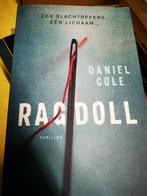 Ragdoll - Daniel Cole, Boeken, Ophalen of Verzenden, Zo goed als nieuw, Daniel cole
