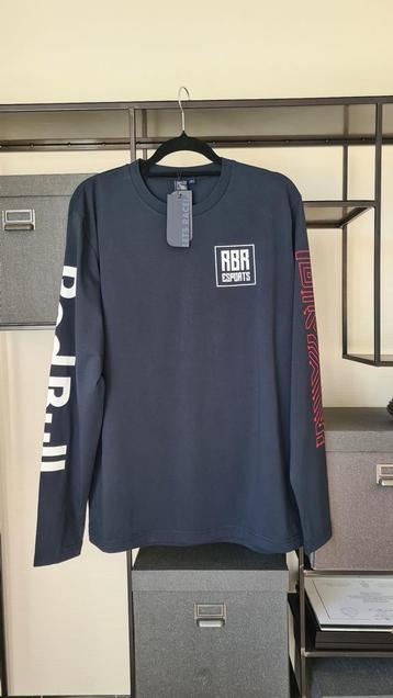 Katoenen Zwarte T-shirt met lange Mouwen van Redbull beschikbaar voor biedingen