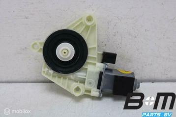 Raammotor rechtsvoor VW Passat B8 5Q4959802B