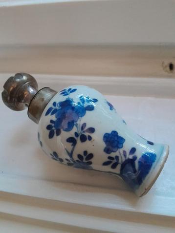Chinese theebus - Kangxi periode - China 18de eeuw - zilver beschikbaar voor biedingen
