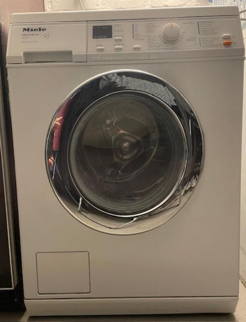 Machine à laver MIELE Edition 111 W3371 (pour pièces), Electroménager, Lave-linge, Ne fonctionne pas, 6 à 8 kg, Moins de 85 cm