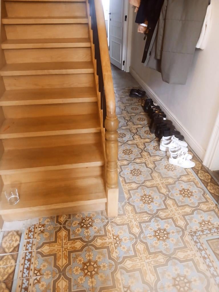 Menuiserie Bruxelles BON PRIX, Offres d'emploi, Emplois | Bâtiment