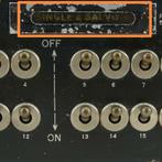 Single & salvo container distributor militaire Anglais WW2, Collections, Envoi, Autres