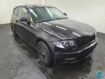 BMW 1 serie facelift 2008 voorkop   (plaatwerk verlichting k disponible aux enchères