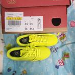 Nieuw Puma Voetbalschoenen maat 35 eu, Kinderen en Baby's, Ophalen, Schoenen