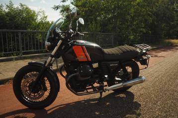 Moto Guzzi V7 II Special beschikbaar voor biedingen